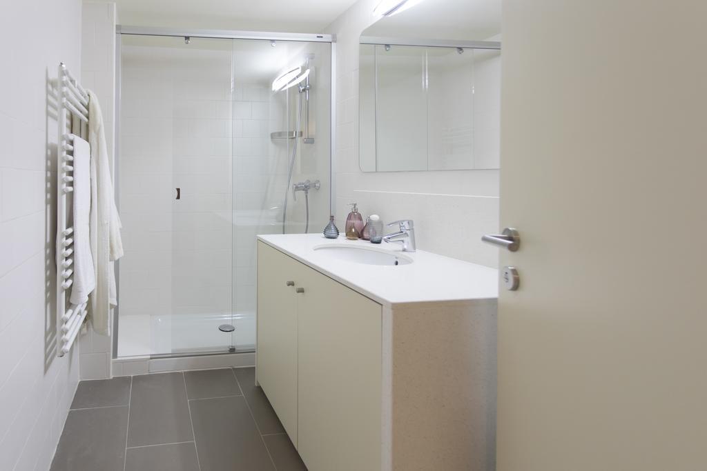 Bravissimo Cort Reial-2A Apartment Girona Luaran gambar