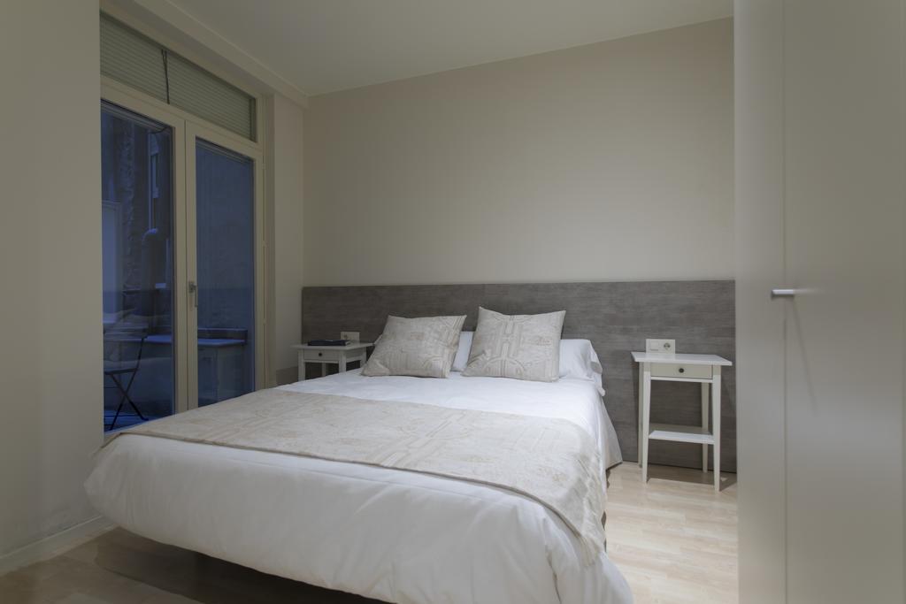 Bravissimo Cort Reial-2A Apartment Girona Luaran gambar